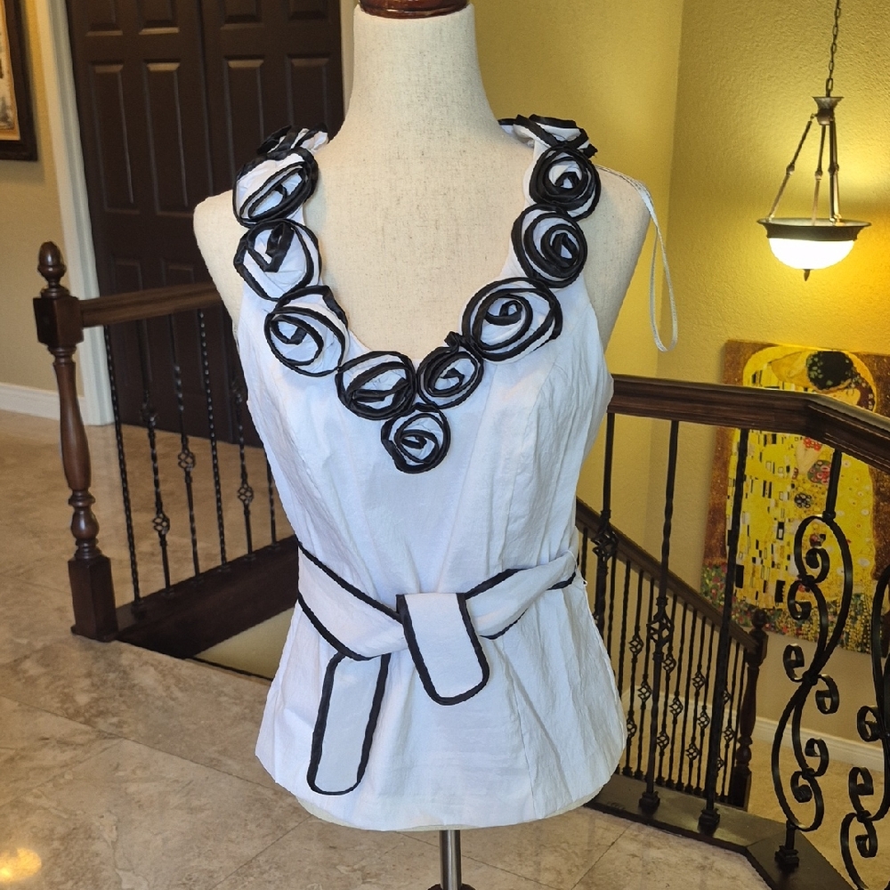 Cache White Sleeveless Camisole with Black Rosette Trim